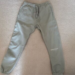 Essentials Men's Classic Sweatpant- seafoam